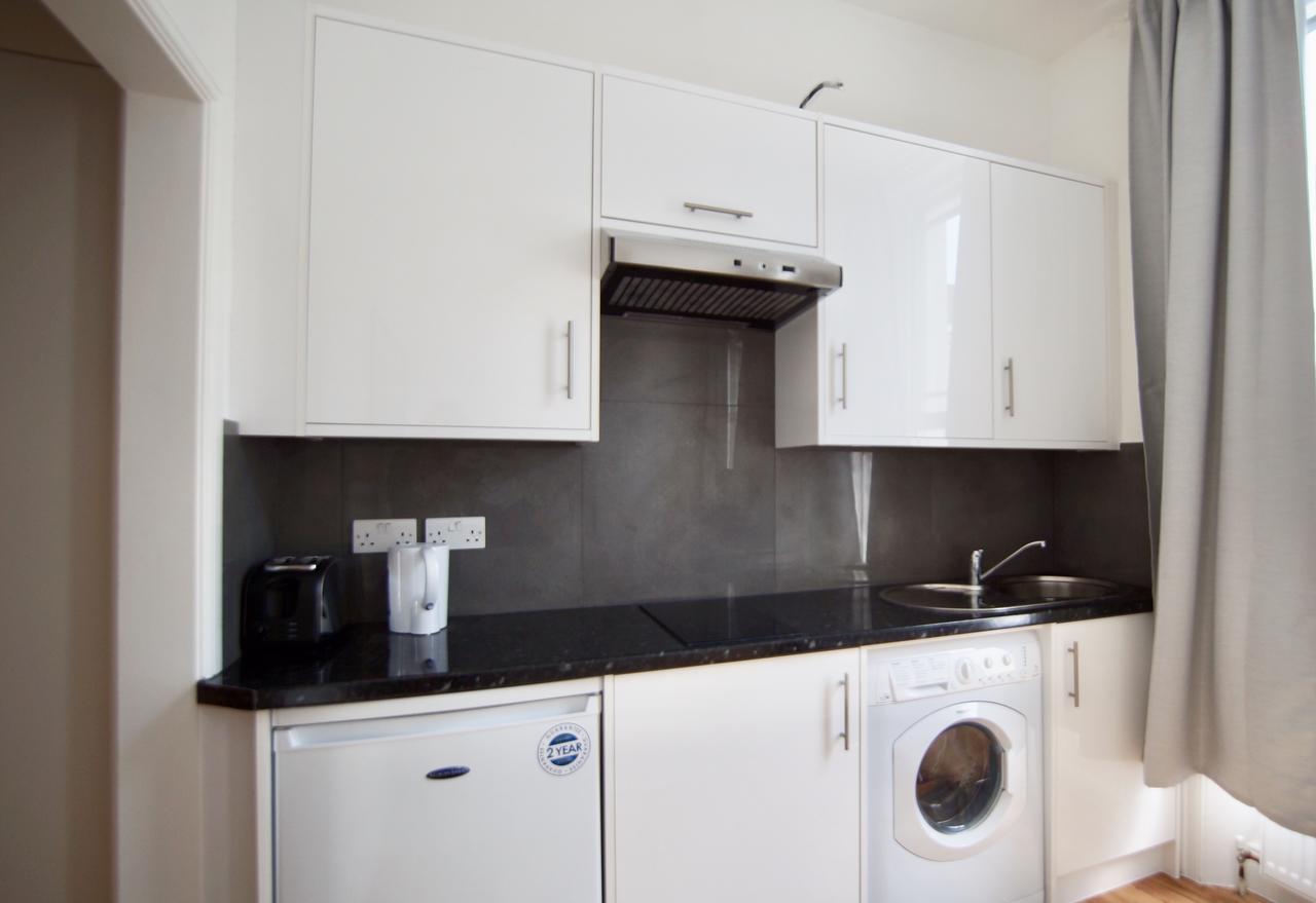Ifield Road Apartments By Mayfair Stay Londra Esterno foto