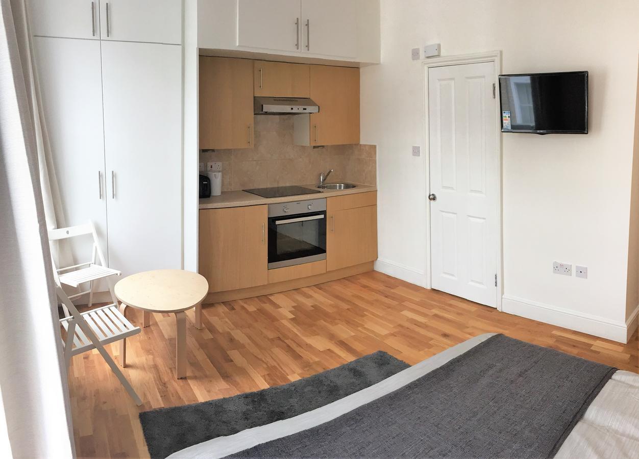 Ifield Road Apartments By Mayfair Stay Londra Esterno foto
