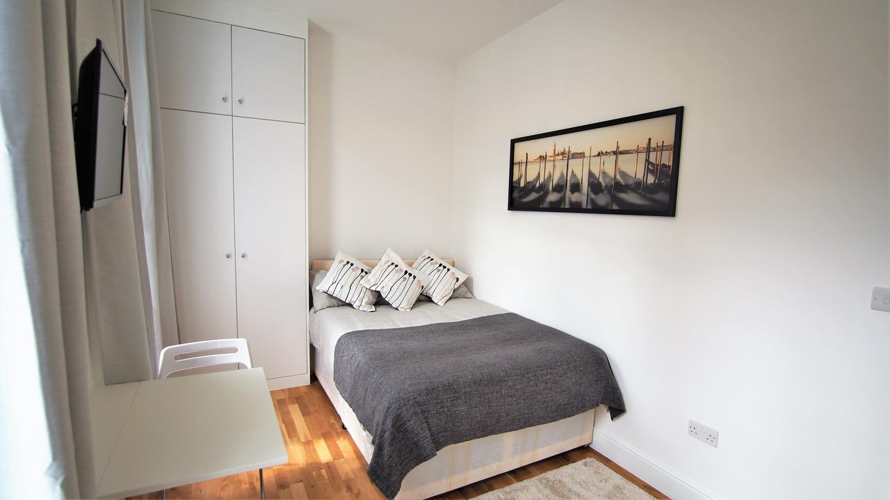 Ifield Road Apartments By Mayfair Stay Londra Esterno foto