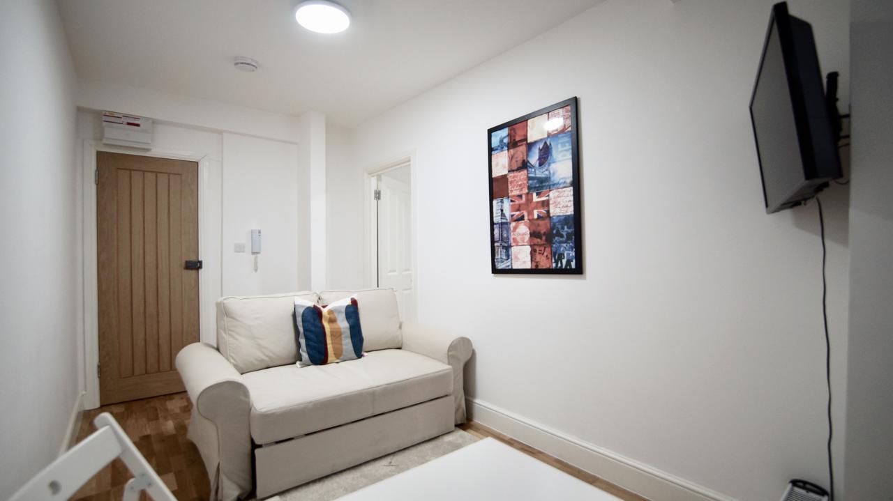 Ifield Road Apartments By Mayfair Stay Londra Esterno foto
