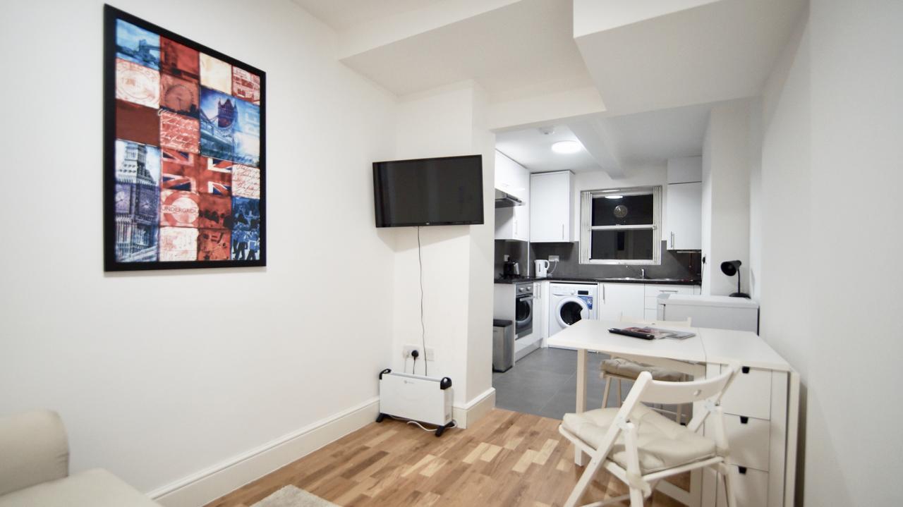 Ifield Road Apartments By Mayfair Stay Londra Esterno foto