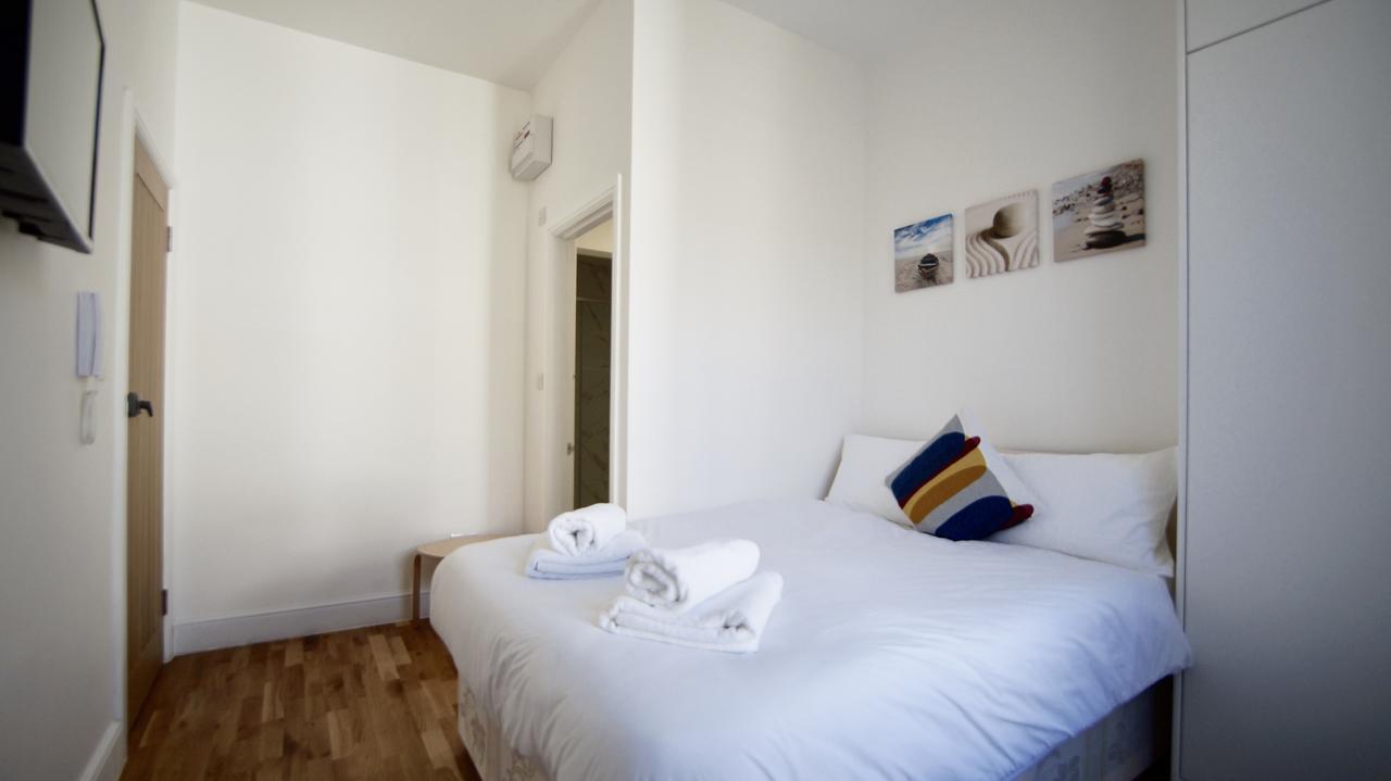 Ifield Road Apartments By Mayfair Stay Londra Esterno foto