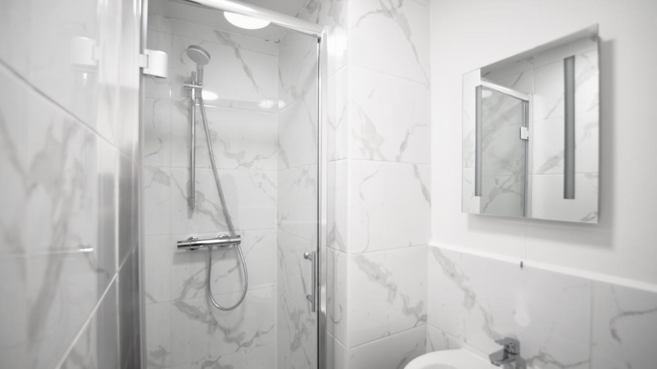 Ifield Road Apartments By Mayfair Stay Londra Esterno foto