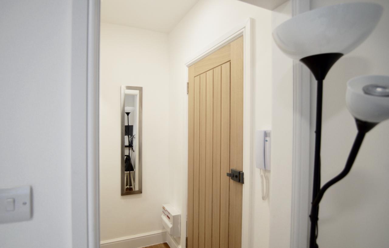 Ifield Road Apartments By Mayfair Stay Londra Esterno foto